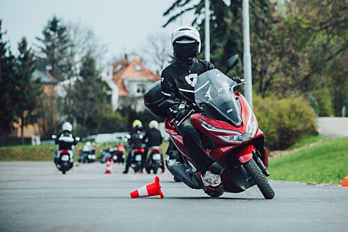 HMST SCOOTER - Praha