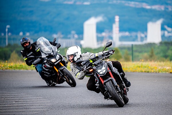 HMST ROAD - Polygon Most